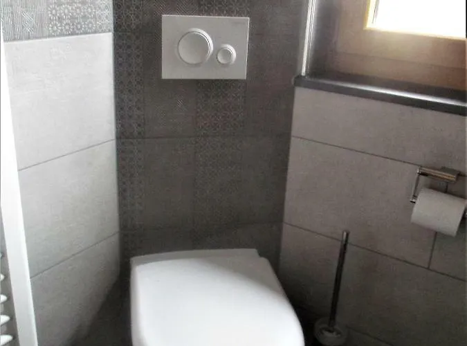 Sandhasennest * Benshausen